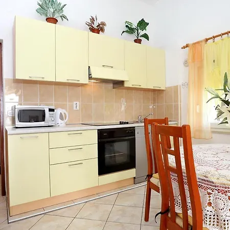 Apartments By The Sea Karbuni, Korcula - 10045 Prizba