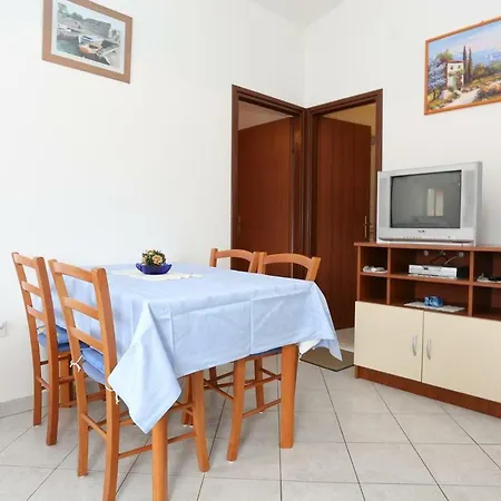 Apartments By The Sea Karbuni, Korcula - 10045 Appartement Prizba