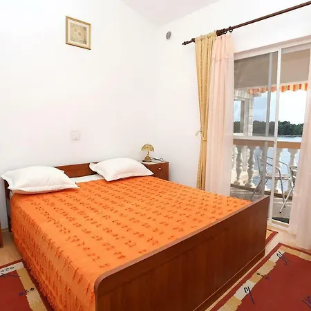 公寓 Apartments By The Sea Karbuni, Korcula - 10045 *